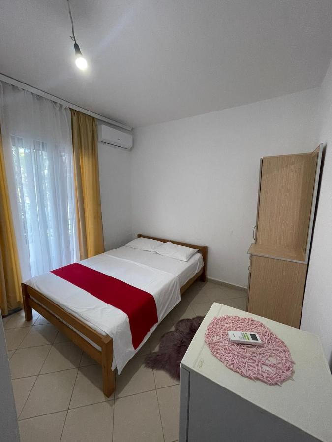 Aparthotel Vila Tufi Velipojë 외부 사진