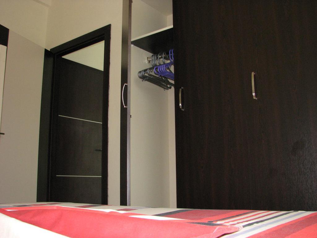 Aparthotel Vila Tufi Velipojë 외부 사진