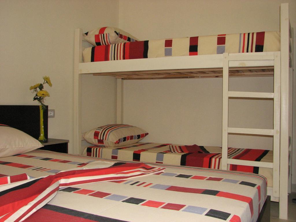 Aparthotel Vila Tufi Velipojë 외부 사진