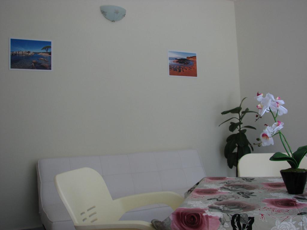 Aparthotel Vila Tufi Velipojë 외부 사진