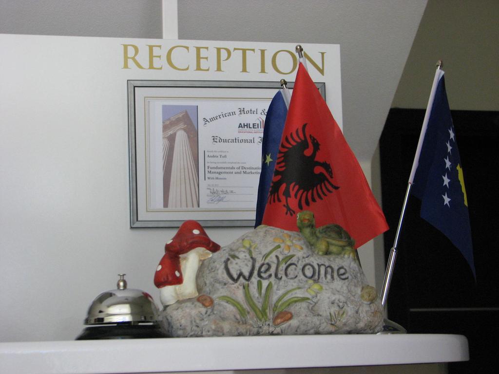 Aparthotel Vila Tufi Velipojë 외부 사진
