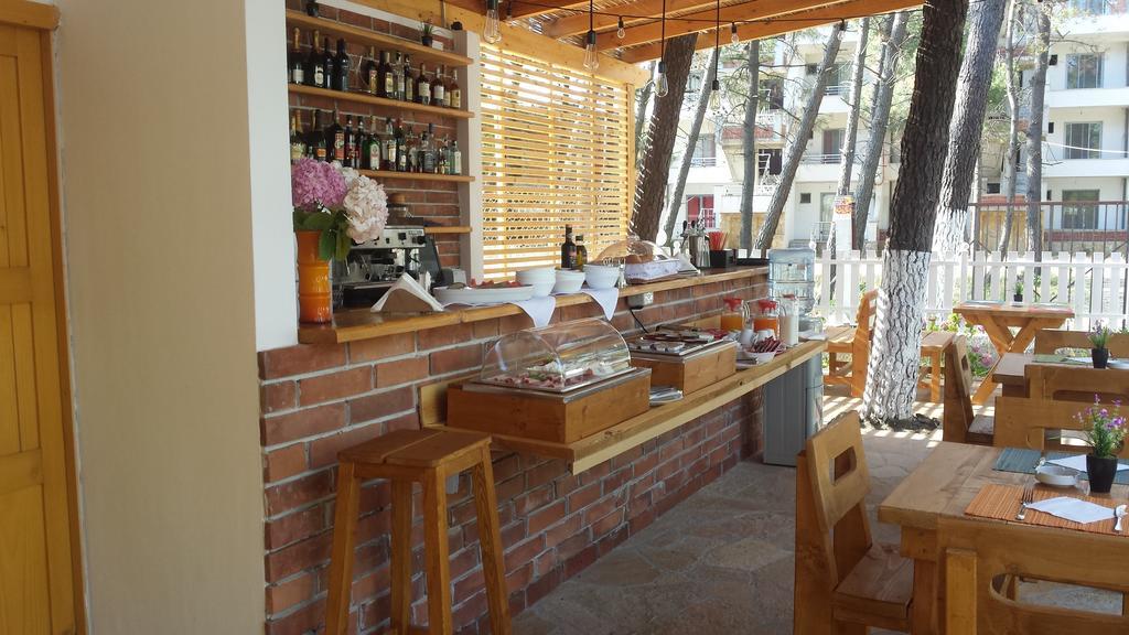 Aparthotel Vila Tufi Velipojë 외부 사진